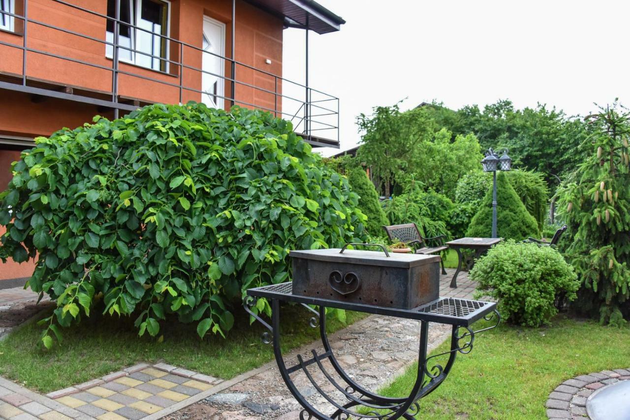 Zelta Pirts Guest House เวนต์สปิลส์ ภายนอก รูปภาพ